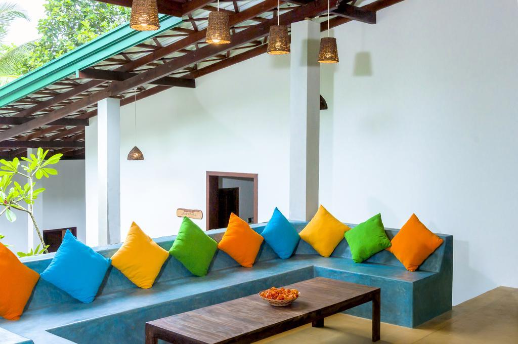 Garcinia Leaf Hotel Хикадува Екстериор снимка